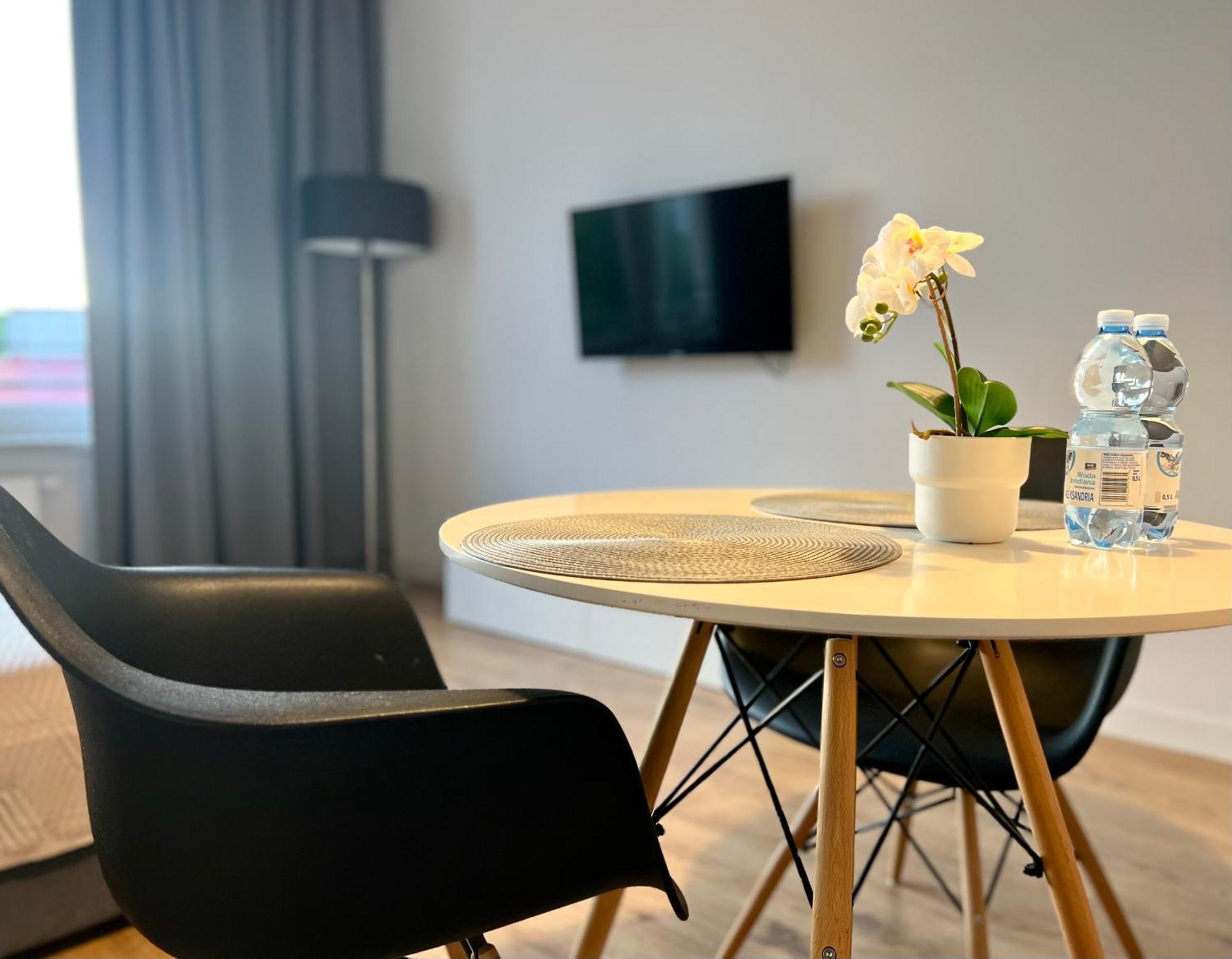 K22 Warszawa Zachodnia Slawinska 502 Apartment ภายนอก รูปภาพ